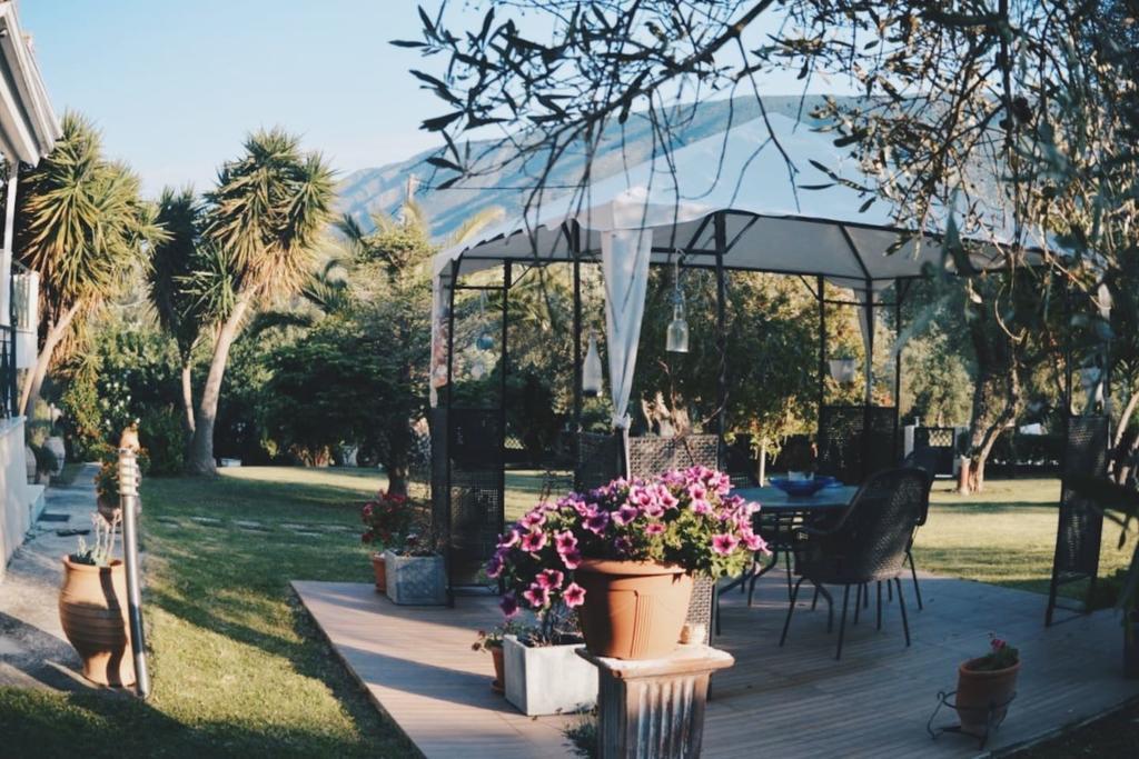 Sunny Garden Plataria Exterior foto